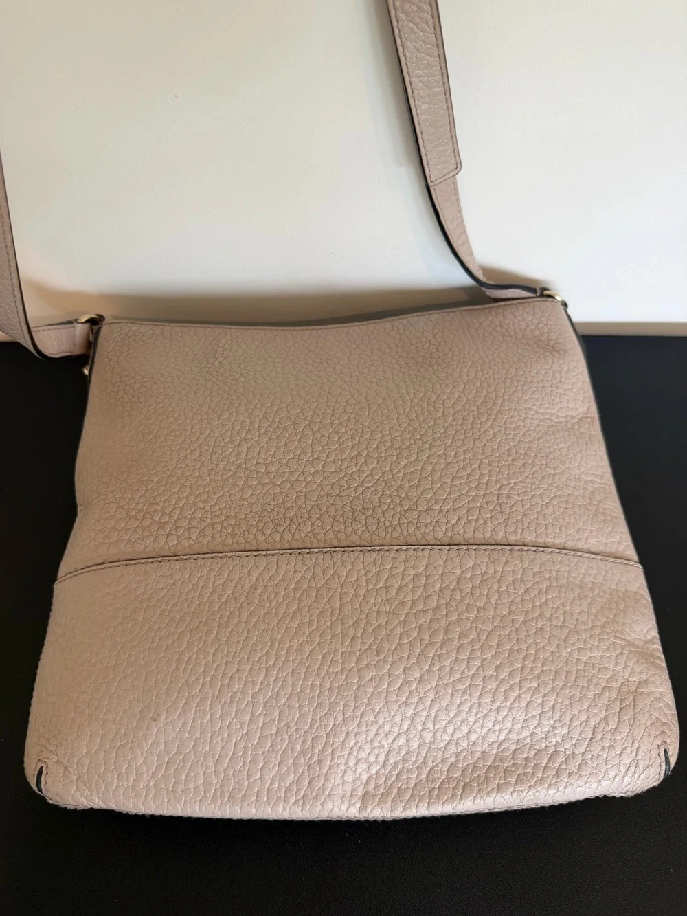 Kate Spade Pebbled Leather Crossbody Bag Gray Taupe Adjustable Strap